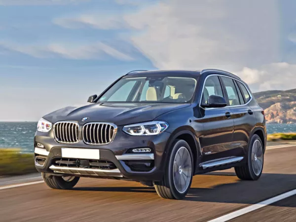 Dịch vụ thay Kính chắn gió xe BMW X3 tận nơi